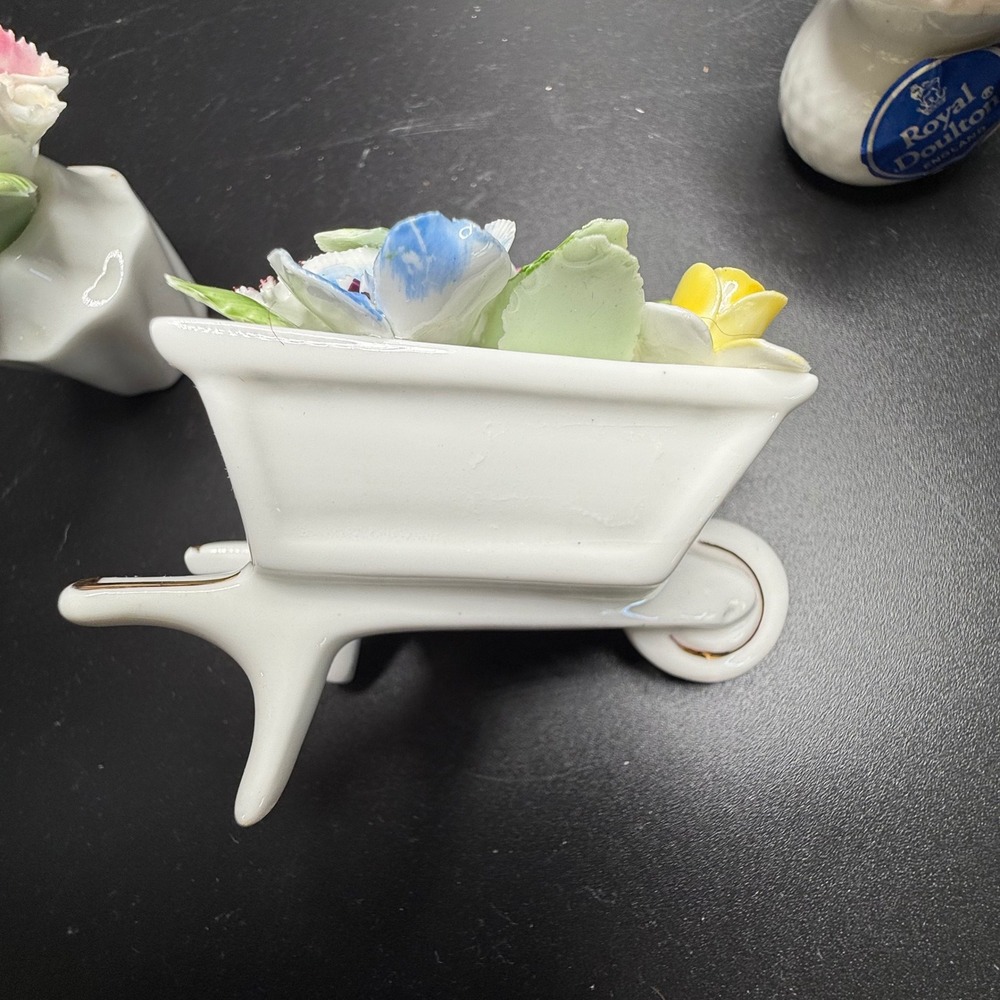 Royal Doulton Bone China Miniature Floral Set Wheelbarrow Vase Pot Made England - Picture 6 of 10